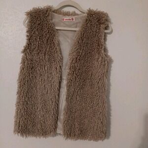 Li Ren Xuan- Faux Fur Vest Women's S/M Oatmeal 100% Polyester Faux Fur...